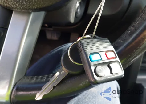 2007 Ford Mustang from USA, damaged, VIN 1ZVFT80N075218820